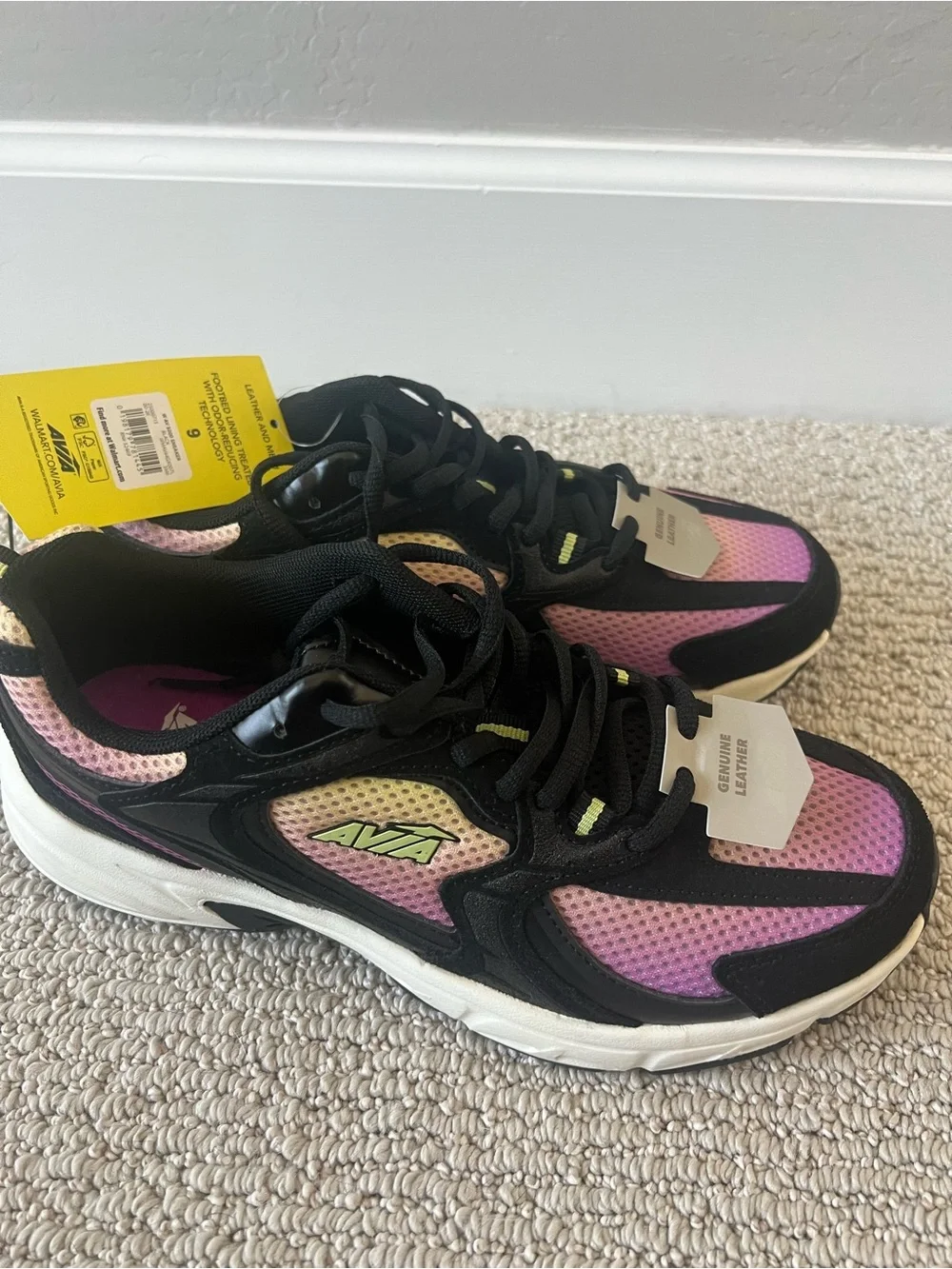 Avia Women's 5000 Performance Sneakers size 9 NWT $20
